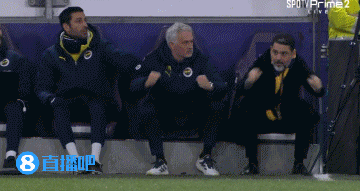 ?辣眼睛!恩内斯里进球后偷偷亲了给自己助攻的哲科