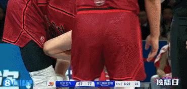 许利民谈周琦伤情:队医初步判断不严重 已经在医院做进一步检查